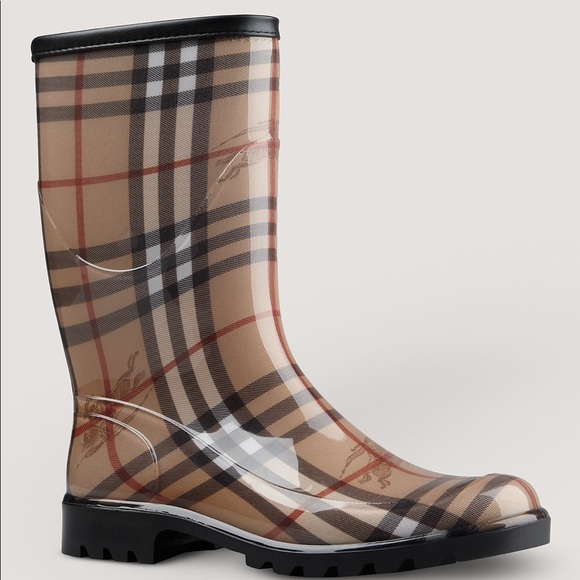 burberry rain boots size 8
